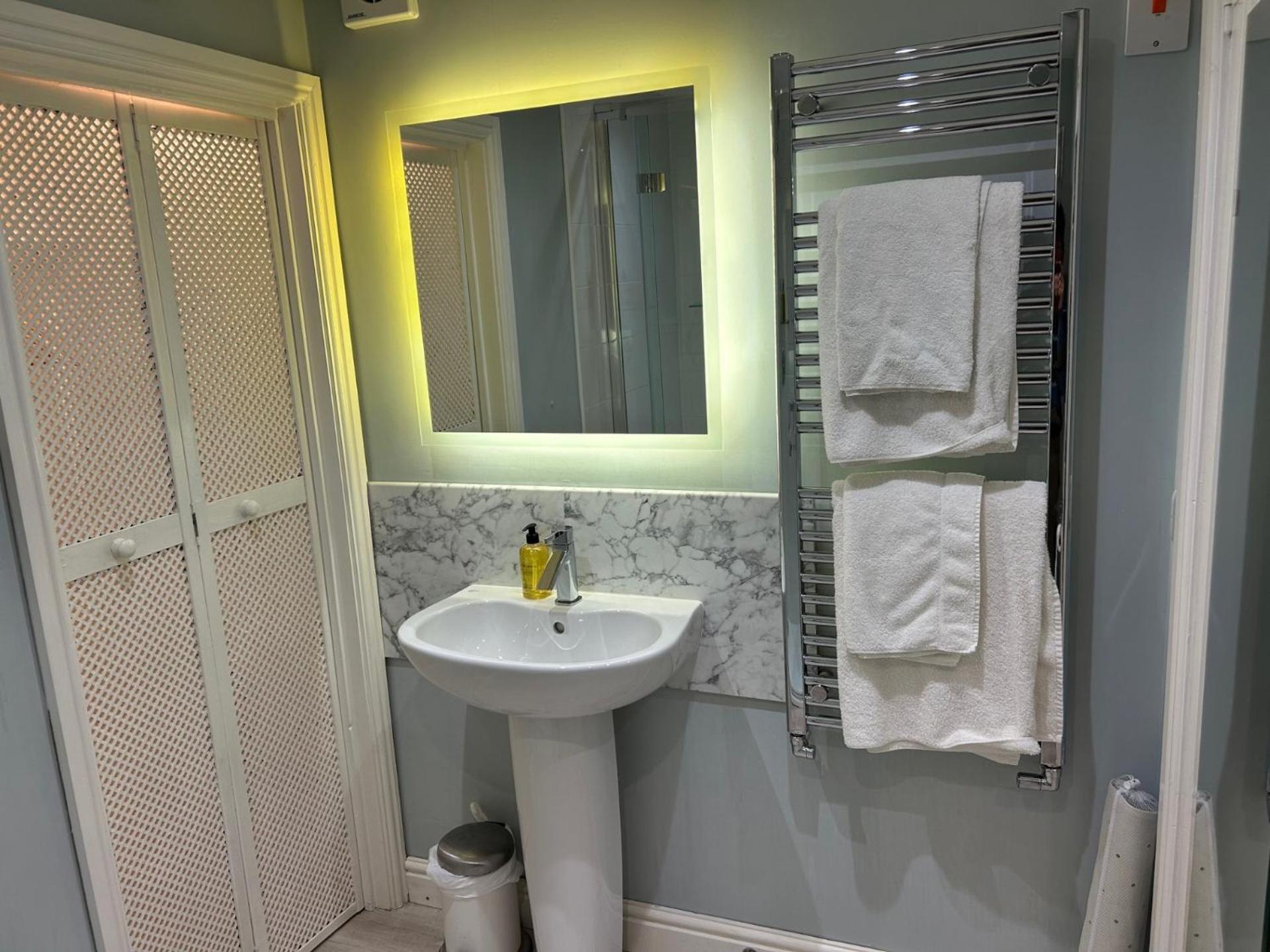Primrose House B And B Cotgrave Extérieur photo